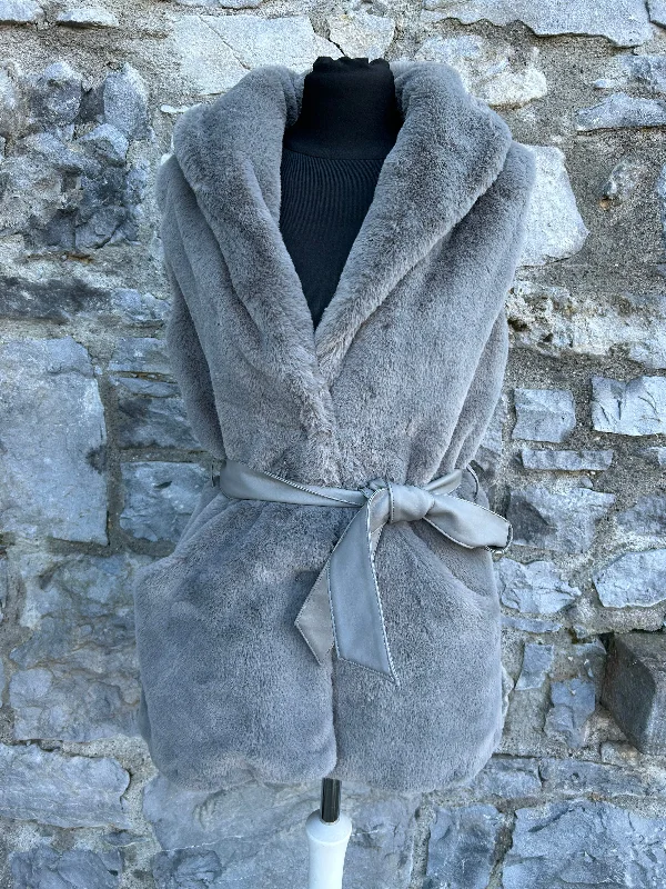 Grey furry gilet uk 8-10 Women's business casual jackets