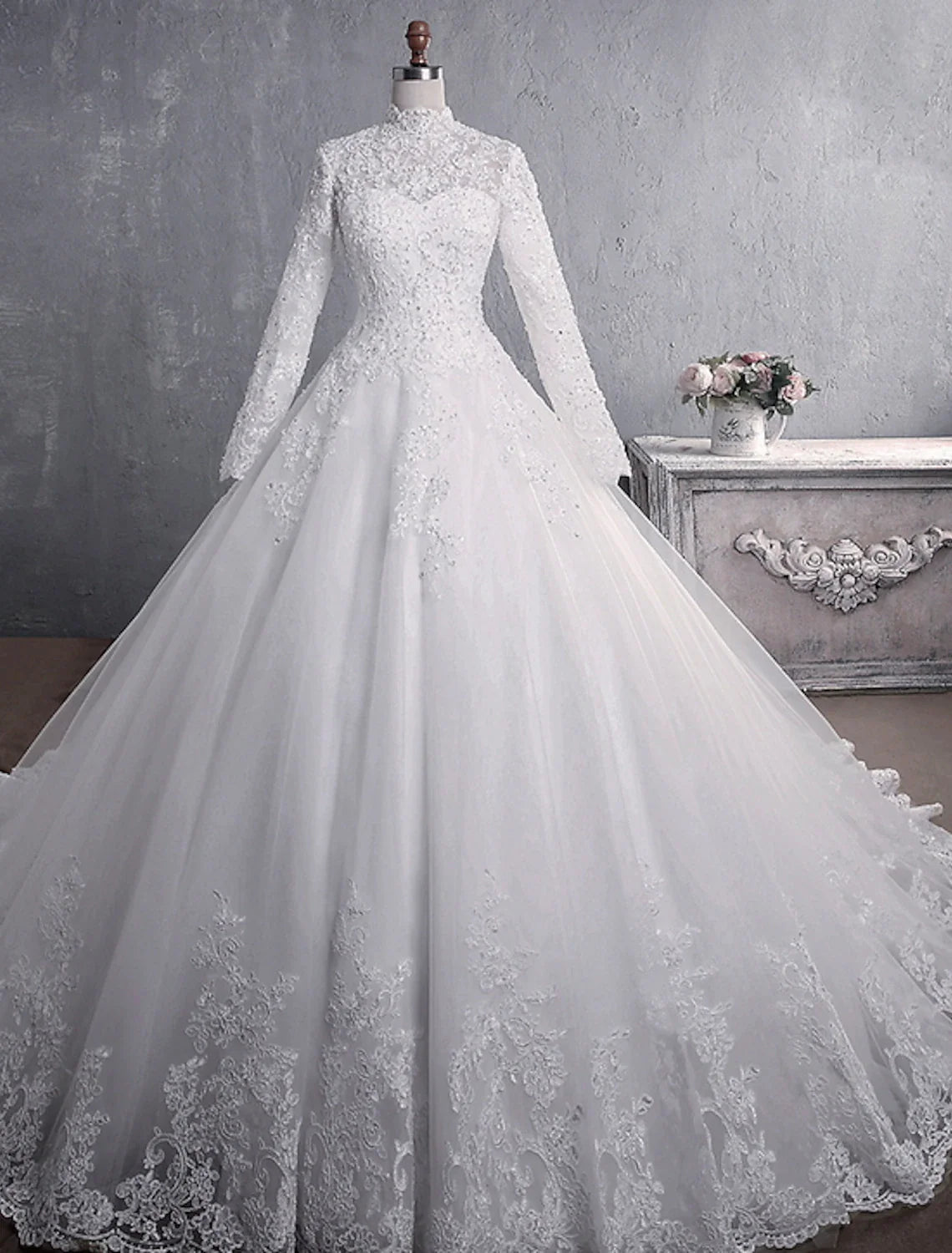 Engagement Formal Wedding Dresses Ball Gown High Neck Long Sleeve Court Train Lace Bridal Gowns With Appliques Strapless Wedding Gown