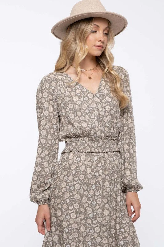 Callie Floral Dress Knitted floral dresses