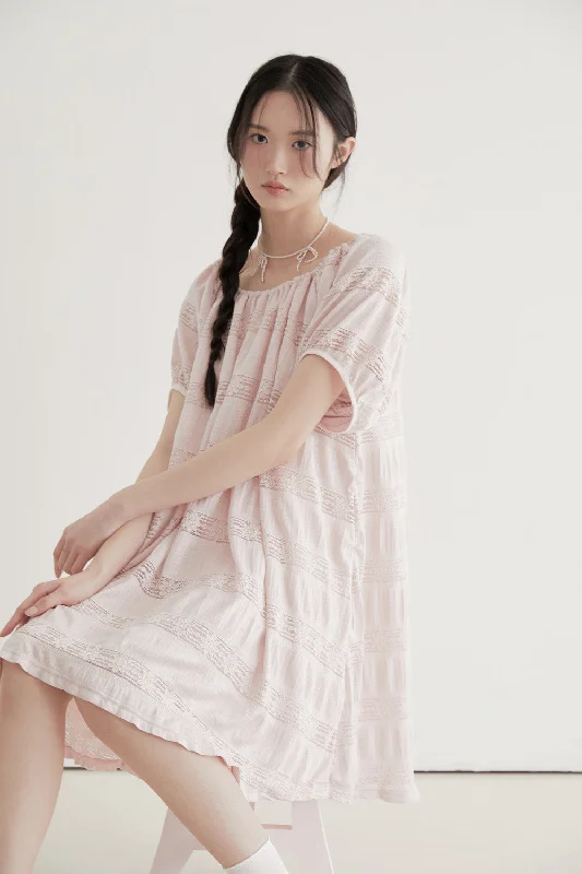 [INNERMUSEUM] SS 24 Flower crochet shirring dress (PINK) Earthy tone unclassified dresses