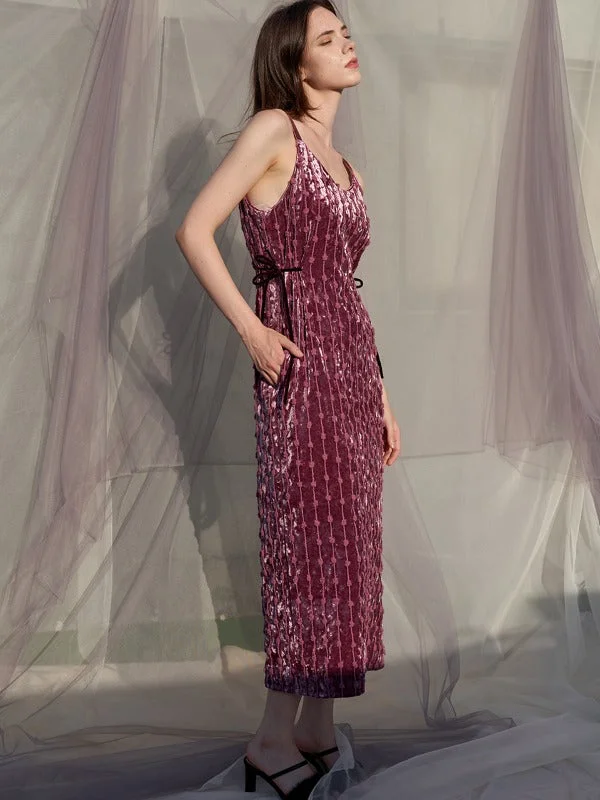 [SORRY TOO MUCH LOVE] SS 24 Hollywood Ornament Velvet Dress_Burgundy Metallic unclassified dresses