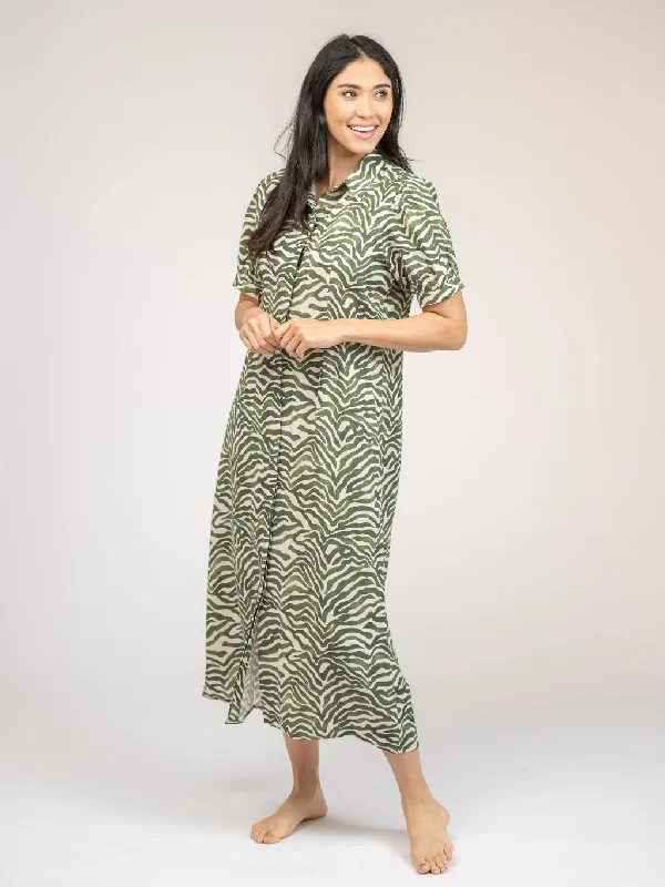 The Kris Dress | Green Zebra Casual chic unclassified dresses